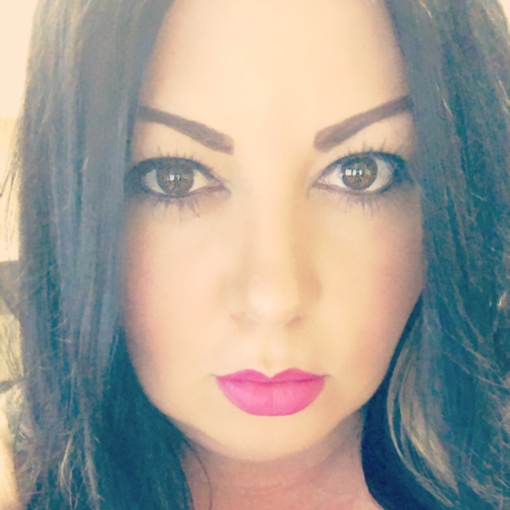 Meet your Posher, Lorraine